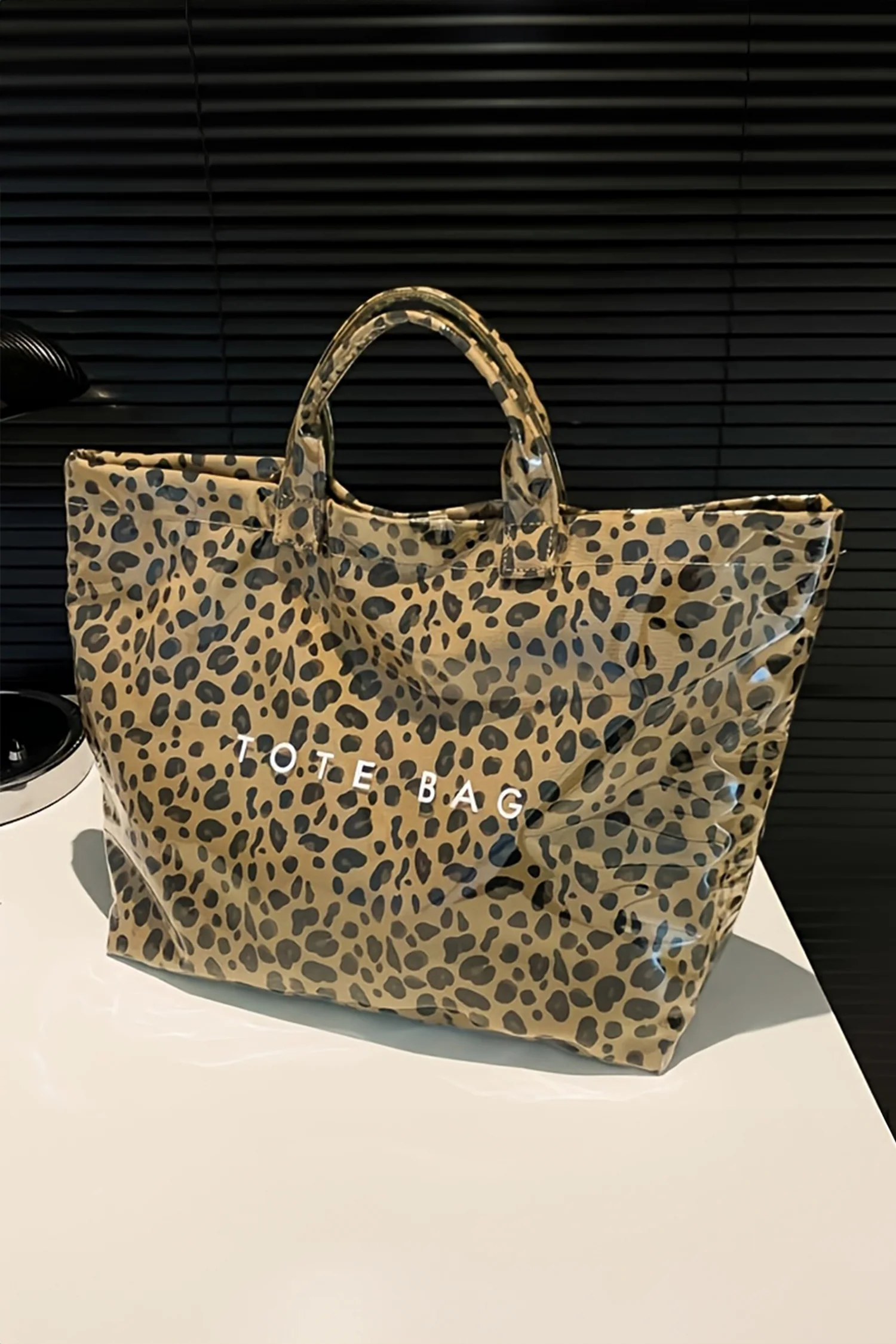 777033f3ec3c8fa8aa0190719eba4c4aa065aa34141c327b2f34883d50fe5f01 Brown Leopard PU Leather Water Proof Tote Bag - Image 3