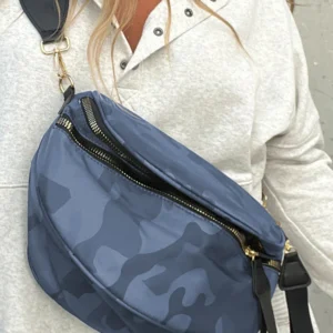 Camouflage Print Double Zipper Crossbody Bag