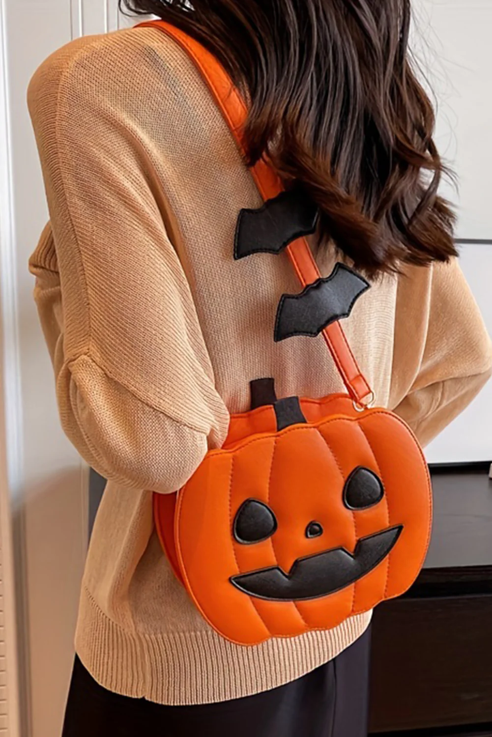 dbf966e0f46084ddc2610aabc5bfacafc45b5b24680312059c10ffc64c744c74 Carrot Halloween Pumpkin PU Shoulder Bag