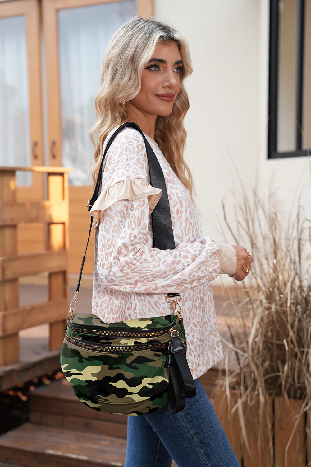 efdb078be8cb1c9fef4d443971276f07492cf97d1f3f9c67aed3b86f288b4345 Green Camouflage Print Double Zipper Crossbody Bag - Image 7